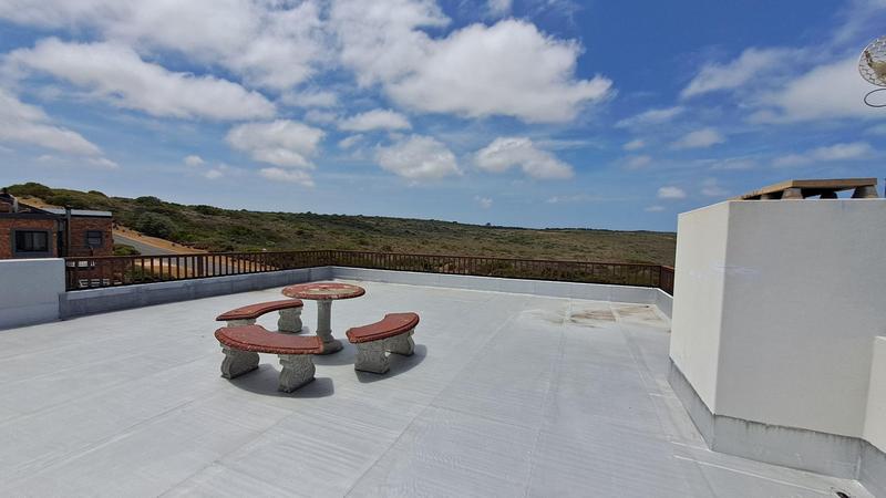 4 Bedroom Property for Sale in Jongensfontein Western Cape